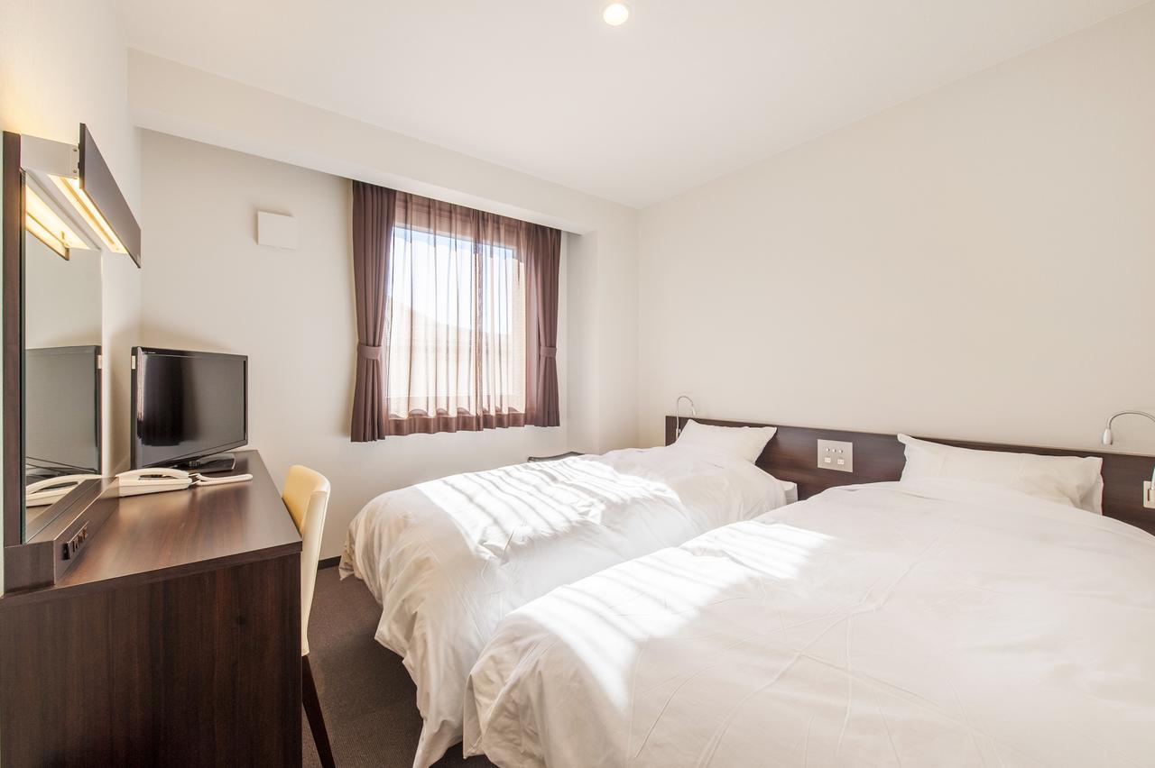 Hana Hotel Fukaya & Spa Екстер'єр фото