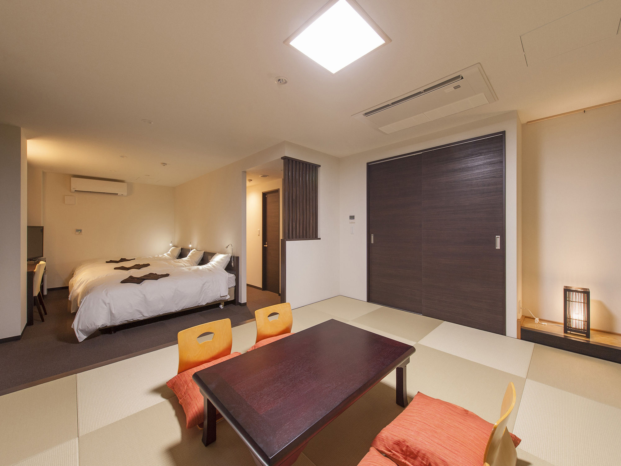 Hana Hotel Fukaya & Spa Екстер'єр фото
