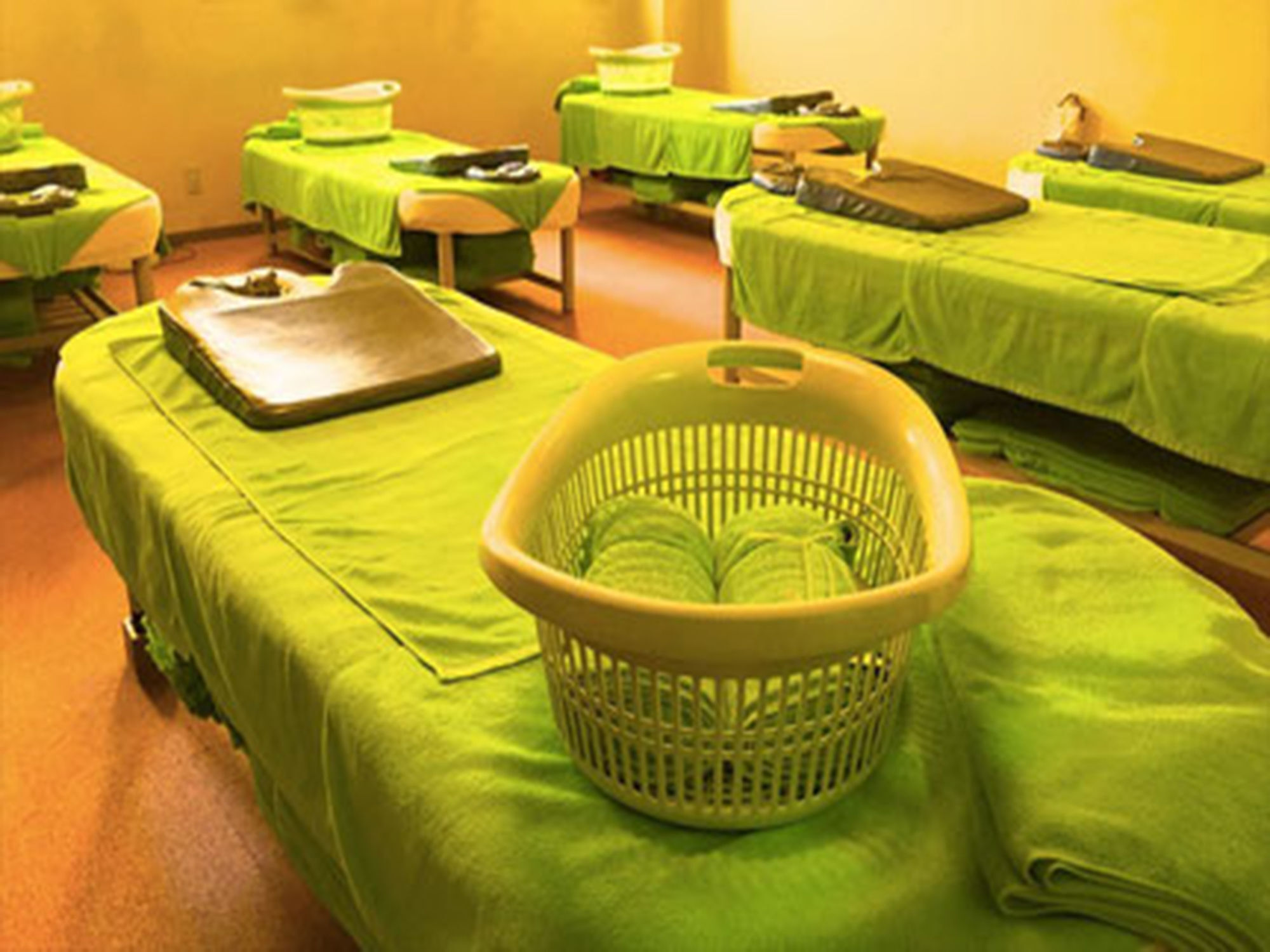 Hana Hotel Fukaya & Spa Екстер'єр фото